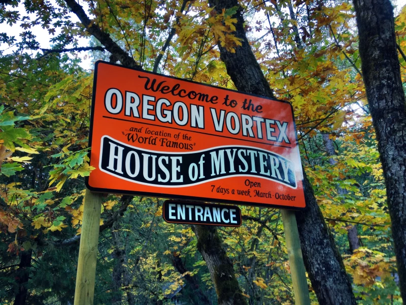 Oregon Vortex - Toursian