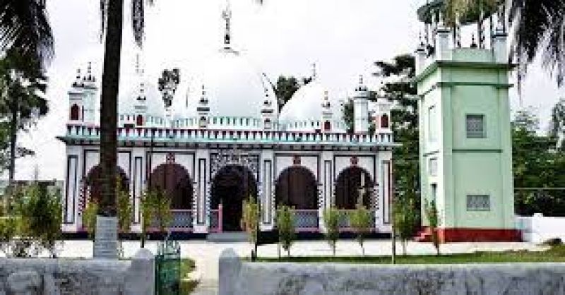 Hinda Kosba Shahi Mosque - Toursian