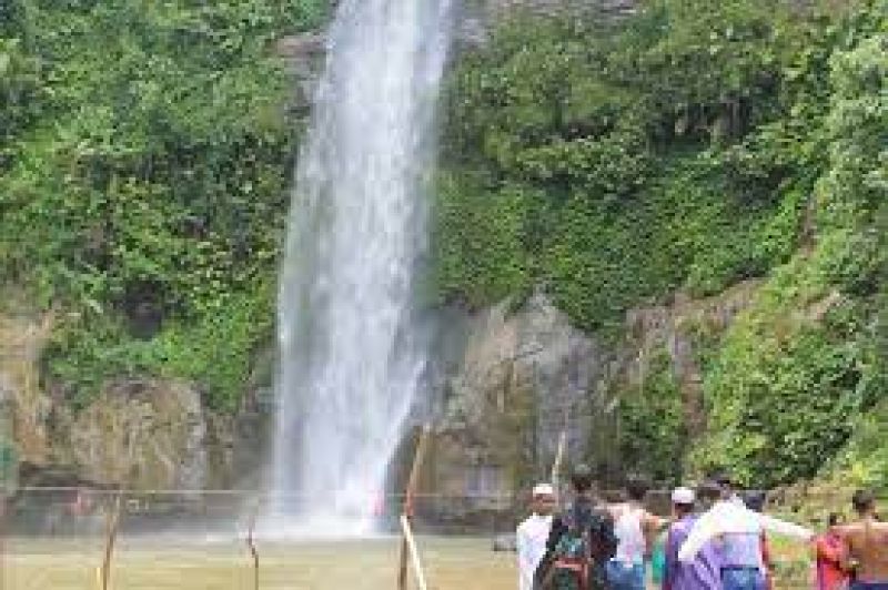 Madhabkunda Waterfall - Toursian