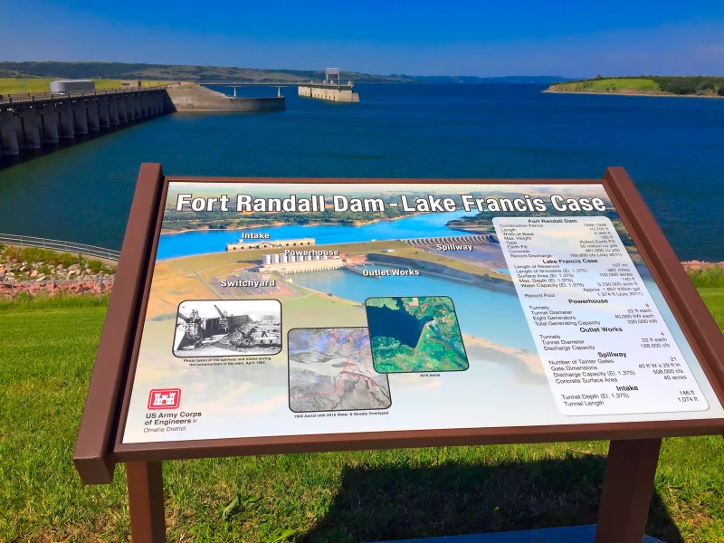 Fort Randall Dam Visitor Center - Toursian