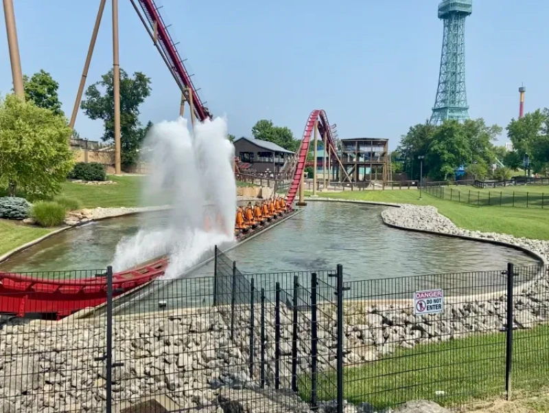 Kings Island - Toursian