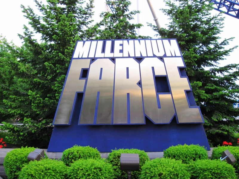 Millennium Force - Toursian